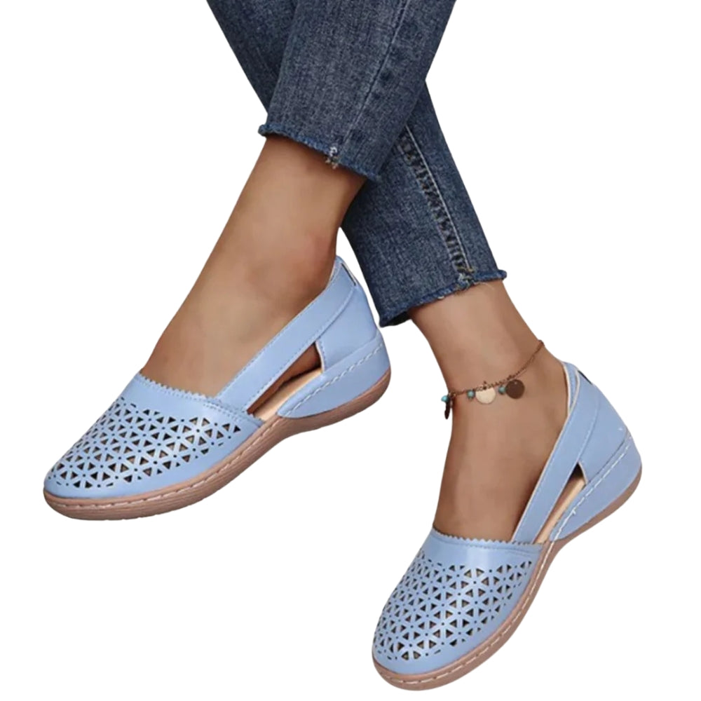 Kylie - Chaussures compensées avec découpe et bout rond