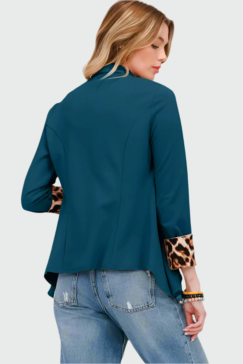Amara - Modern open-front blazer with rolled-up sleeves and comfortable fit