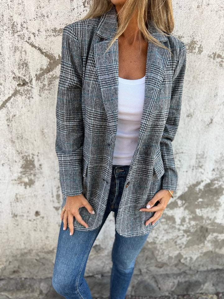 Daniya - Chic checked blazer with pockets