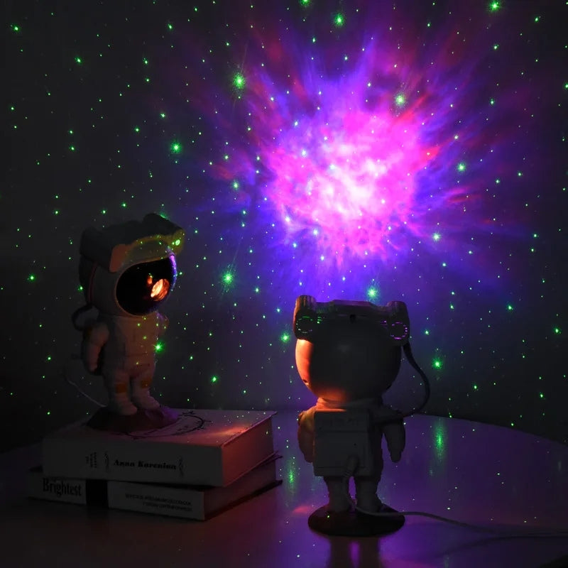 StarVoyager – Projecteur LED d'Étoiles avec Design Inspiré de l'Astronaute