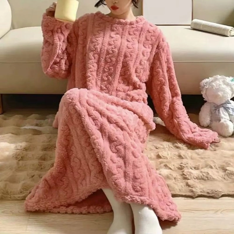 Nicole - Sukienka nocna z długim rękawem i okrągłym dekoltem