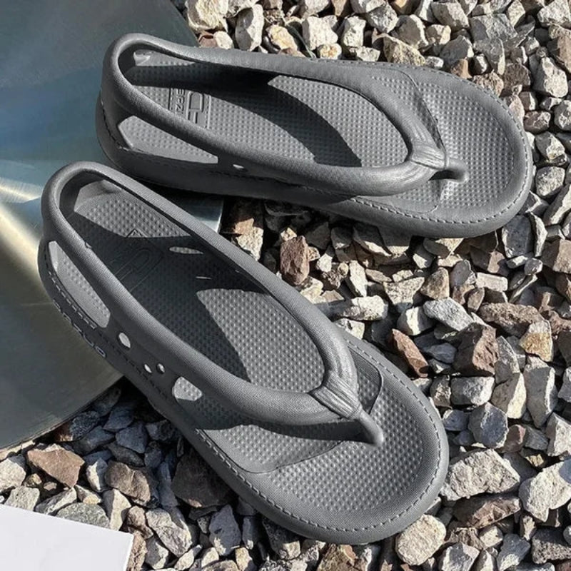 Nico – Casual Slip-On Sandals with Cut-Out Sides and Flat Sole