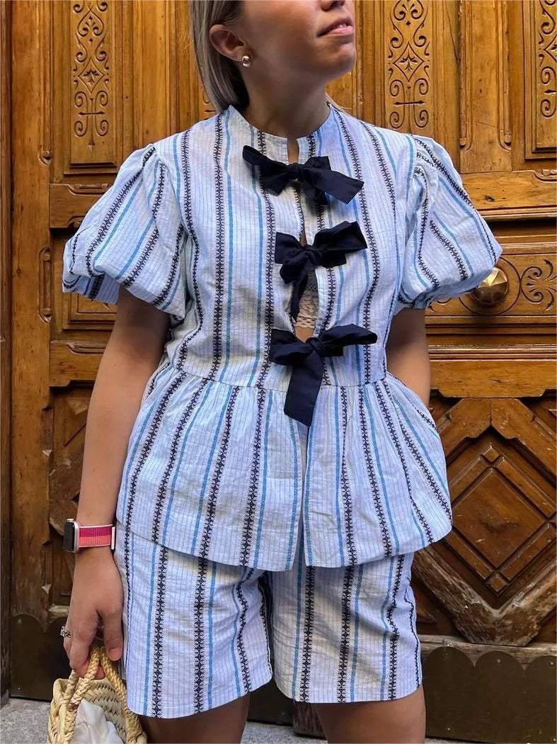 ChicBow™️ - Style And Comfort In Every Stitch
