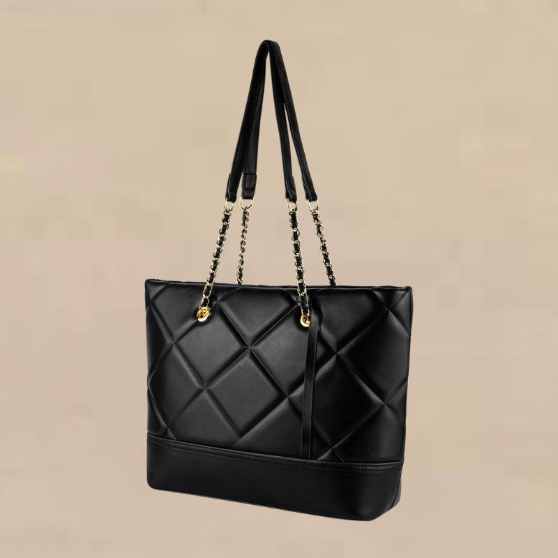 Women’s capacity tote bag with chain handles