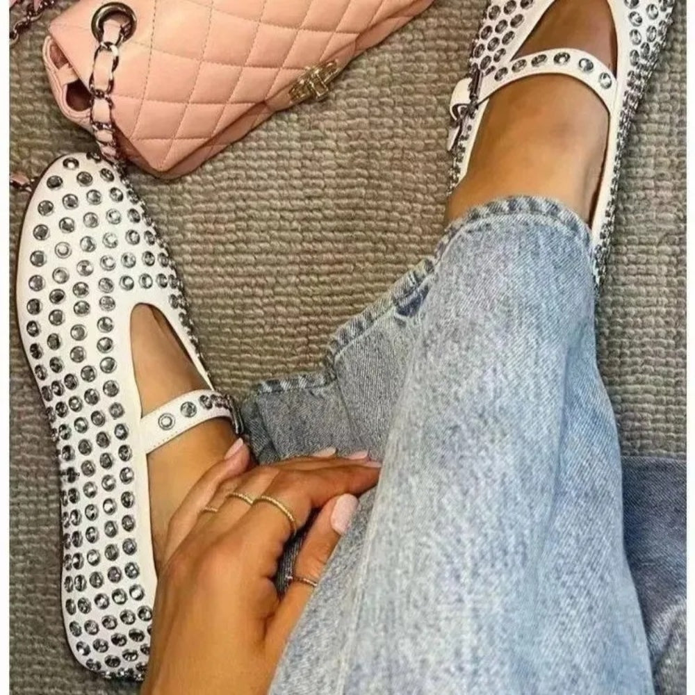 Zaria – Eleganckie baleriny z mini regulowanym paskiem i klamrą po boku