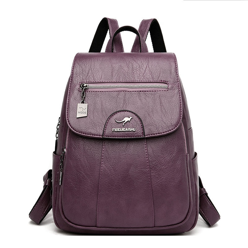 Bella - Elegant backpack with refined design and ample space