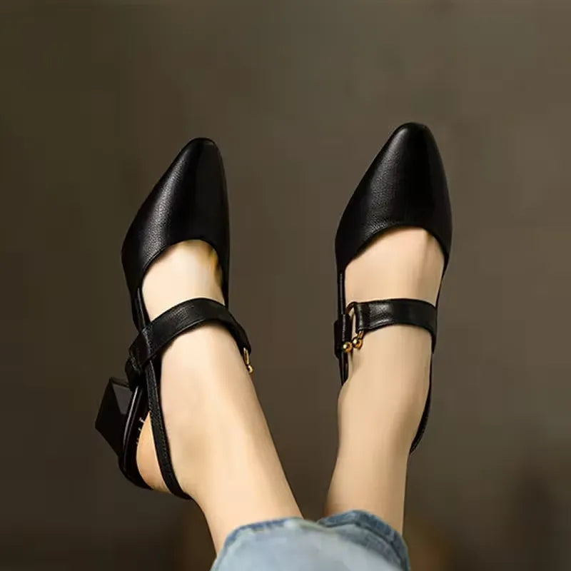 Naomi - Sandale slingback cu vârf ascuțit și toc bloc