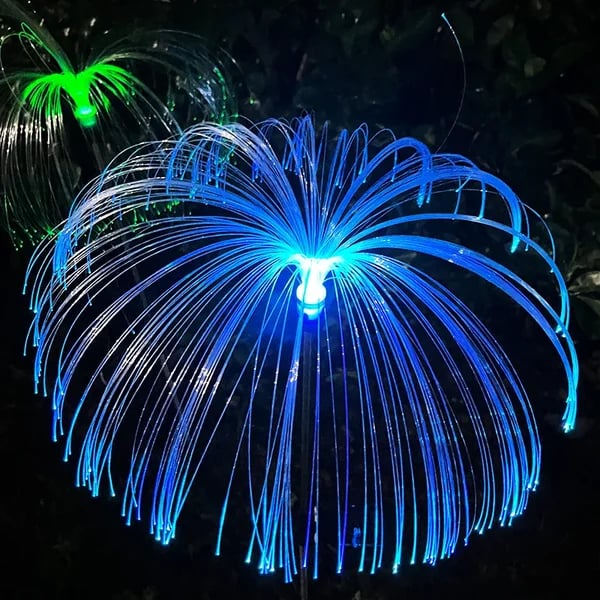 AuroraGlow - Enchanting solar jellyfish lamps with elegant floating design