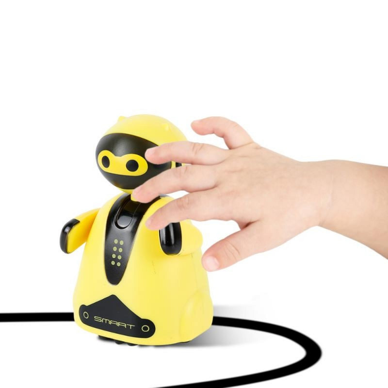 RoboTrace – Interactive line-following robot toy with creative paddle detection