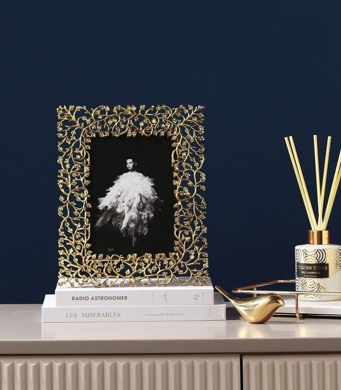 AuraFrame - Cornice ispirata all'oro foglia per foto e opere d'arte