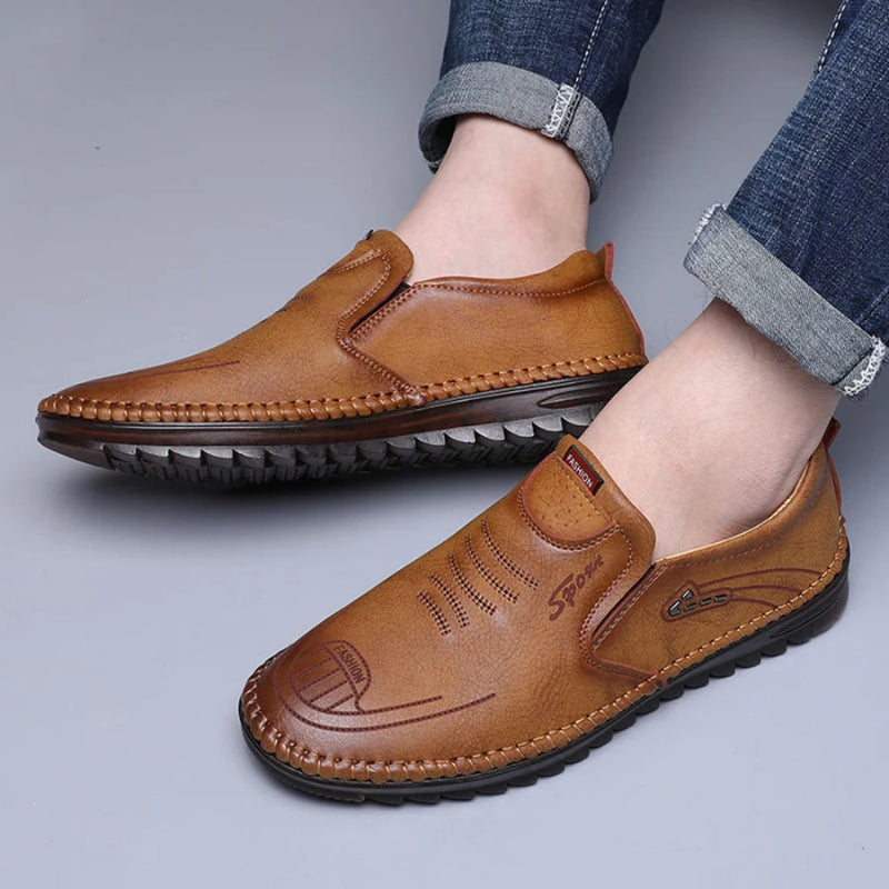 Axton – Slip-Ons with Round Toe and Soft Sole