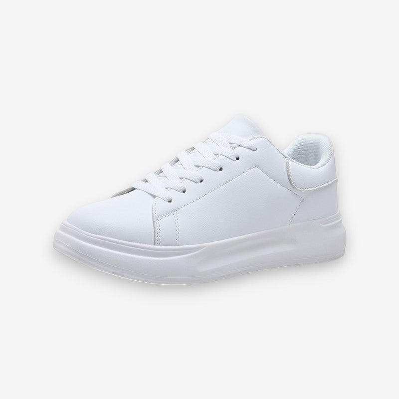 Nivara - Flat non-slip sole sneakers with lace-up closure