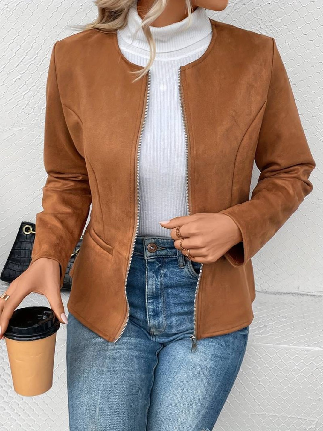 Noah – Modern jacket with zipper, long sleeves, and stylish look