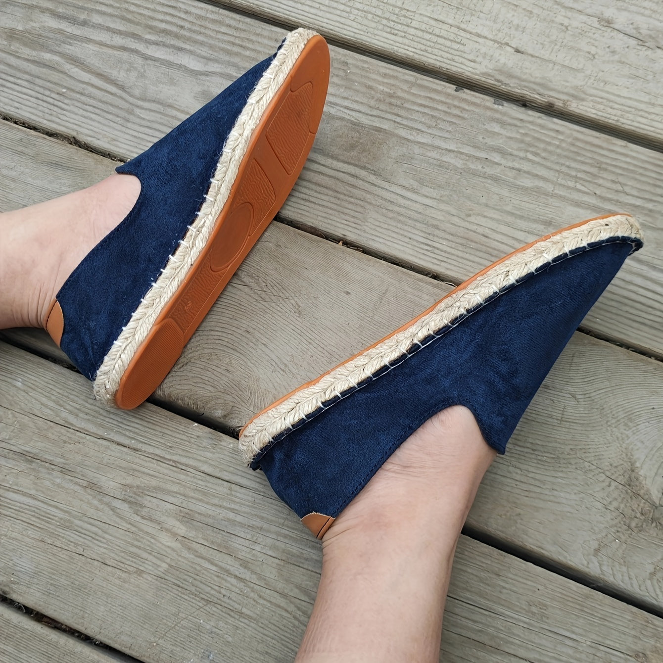 Anton - Chaussures plates fiables avec semelle antidérapante pour le confort