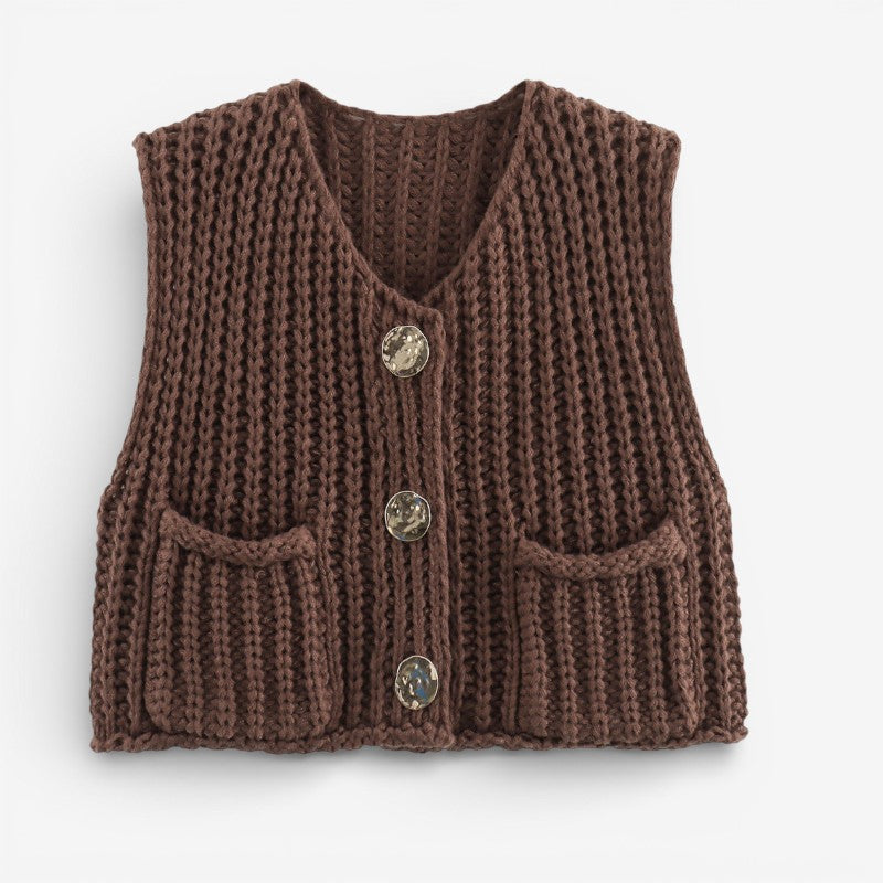 Brooklyn - Sleeveless cardigan with button front