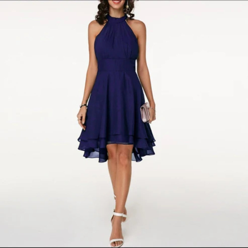 Julia – Robe élégante fluide avec encolure dos nu et coupe confortable