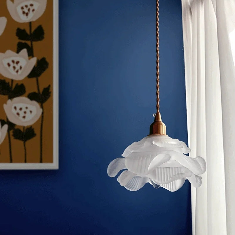 LumaRose – Lampa Wisząca LED sufitowa z Wzorem Inspirowanym Kwiatem