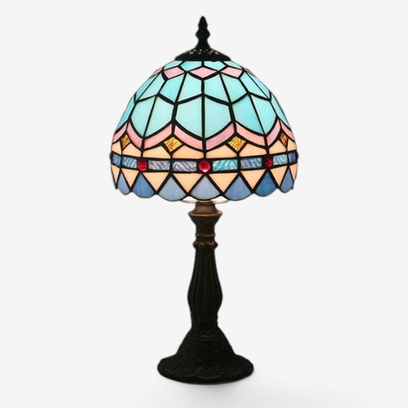 Lumora – stolní lampa ve stylu Tiffany s barevným skleněným stínidlem a dekorativním vzorem