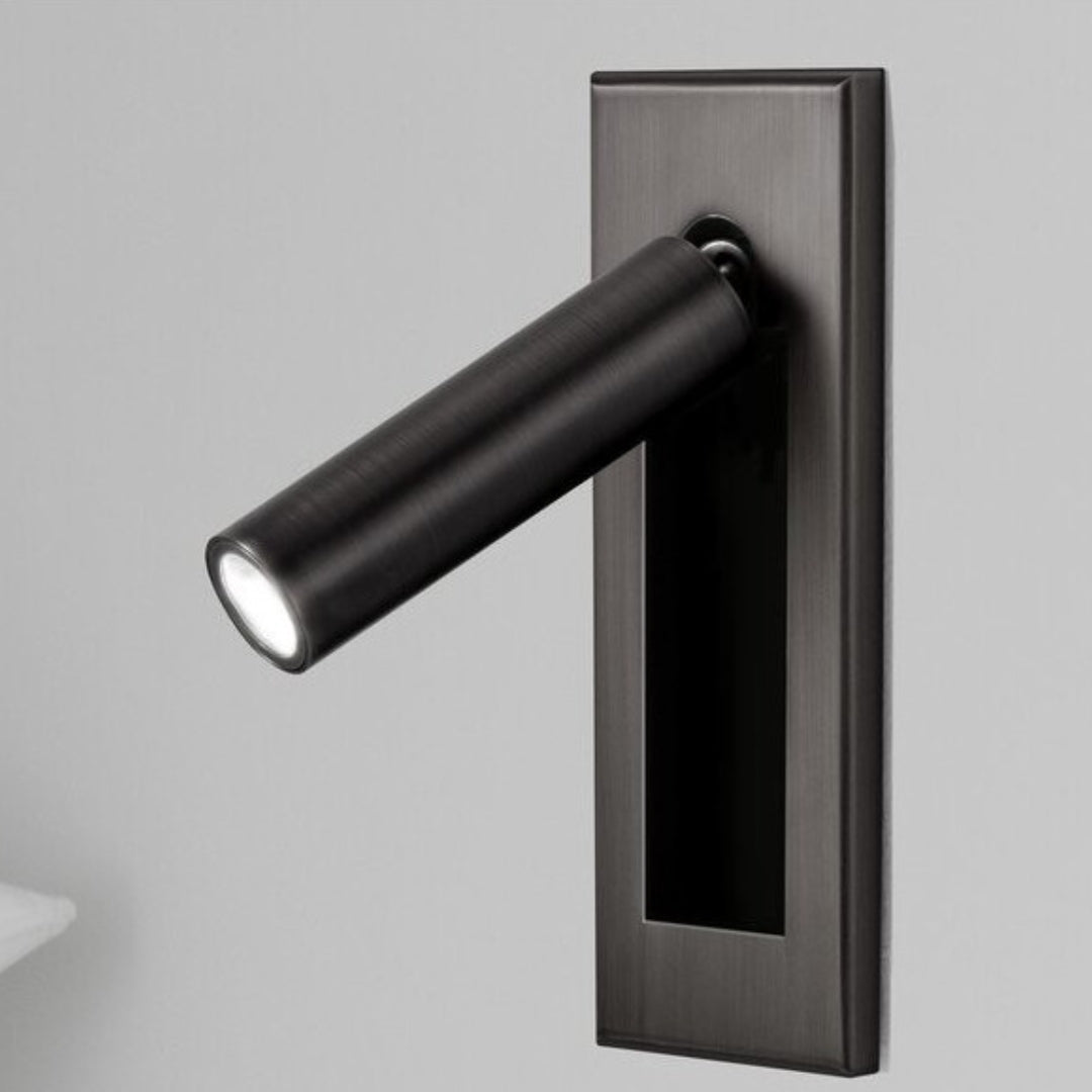 NovaGlow - Modern wall lamp with adjustable light beam and convenient extendable switch
