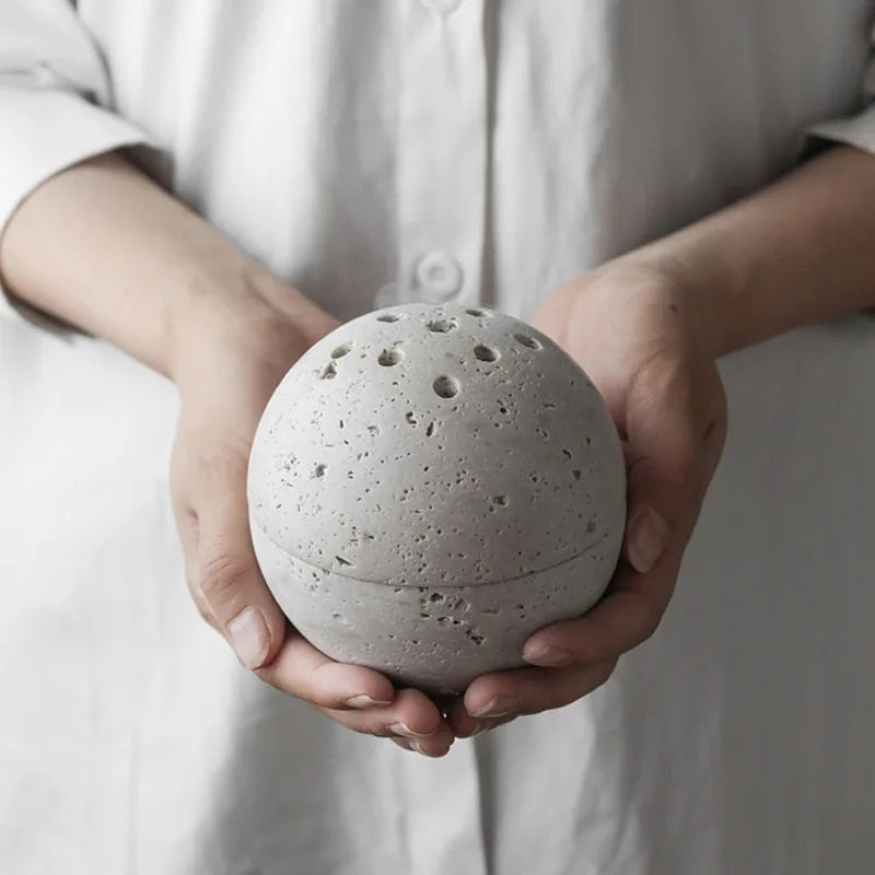 AuraStone - Calming incense burner for a peaceful home atmosphere