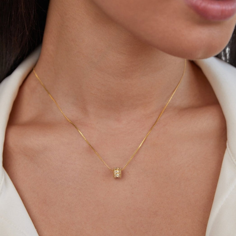 Sophia – Elegant hoop earrings with matching pendant necklace set