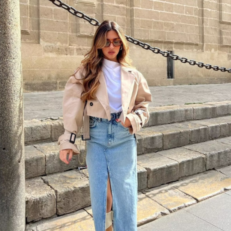 Alina - Trench corto con maniche lunghe e cintura