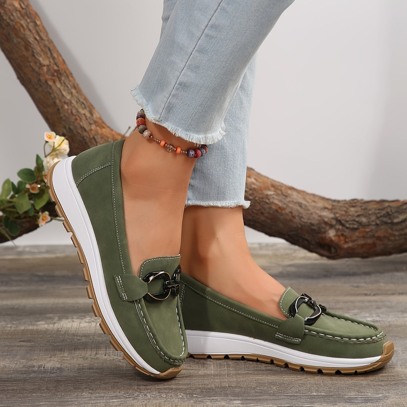 Anna - Sneakers with buckle and padded insole