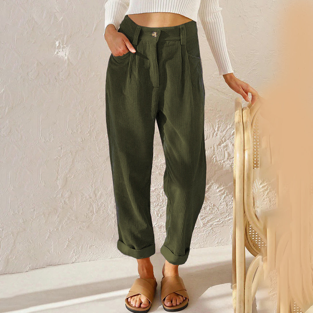 Annika - Relaxed corduroy pants with high waist and pockets