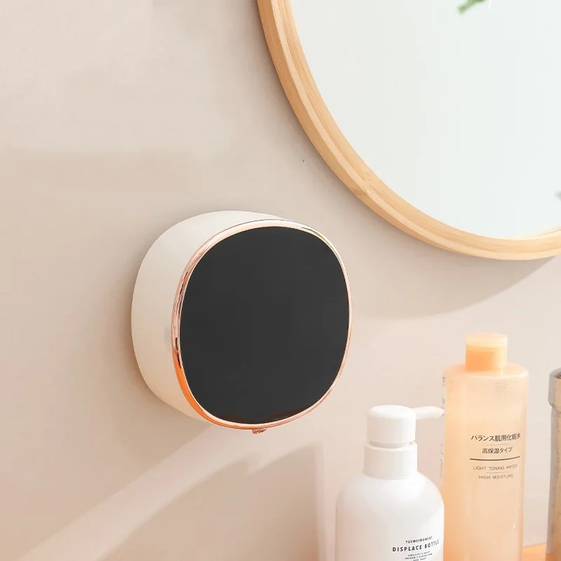 CleanPulse - Smart soap dispenser with display and sensor control