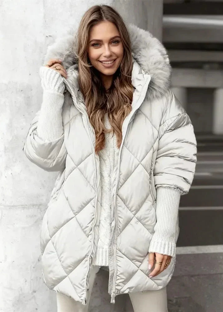 Velqara – Hooded Cardigan with Zipper Closure