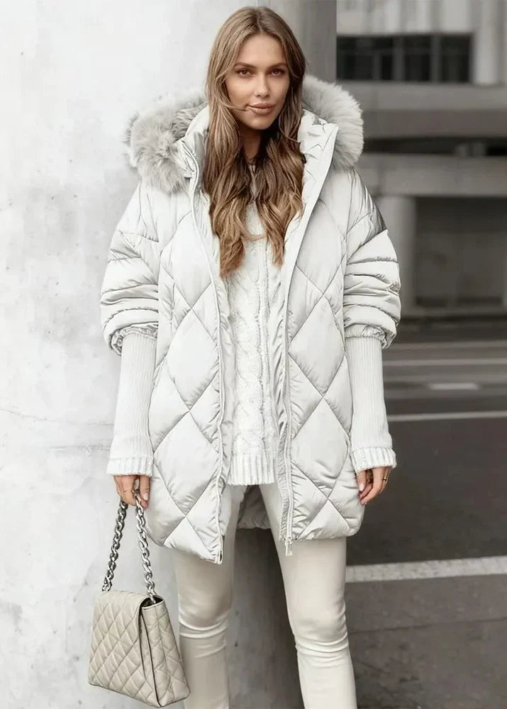 Velqara – Hooded Cardigan with Zipper Closure