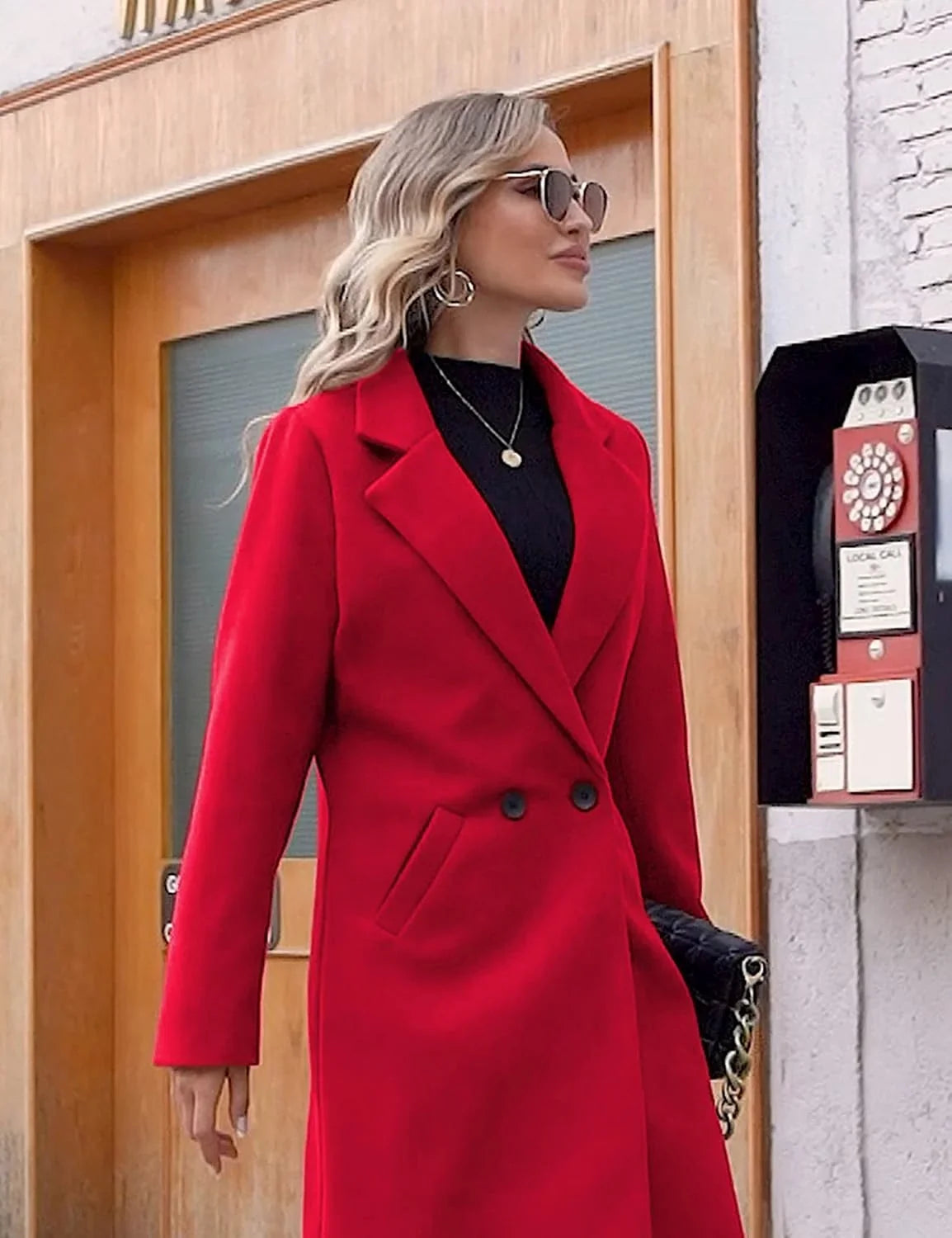 Avelqessa – Long Double-Breasted Coat with Notched Lapels