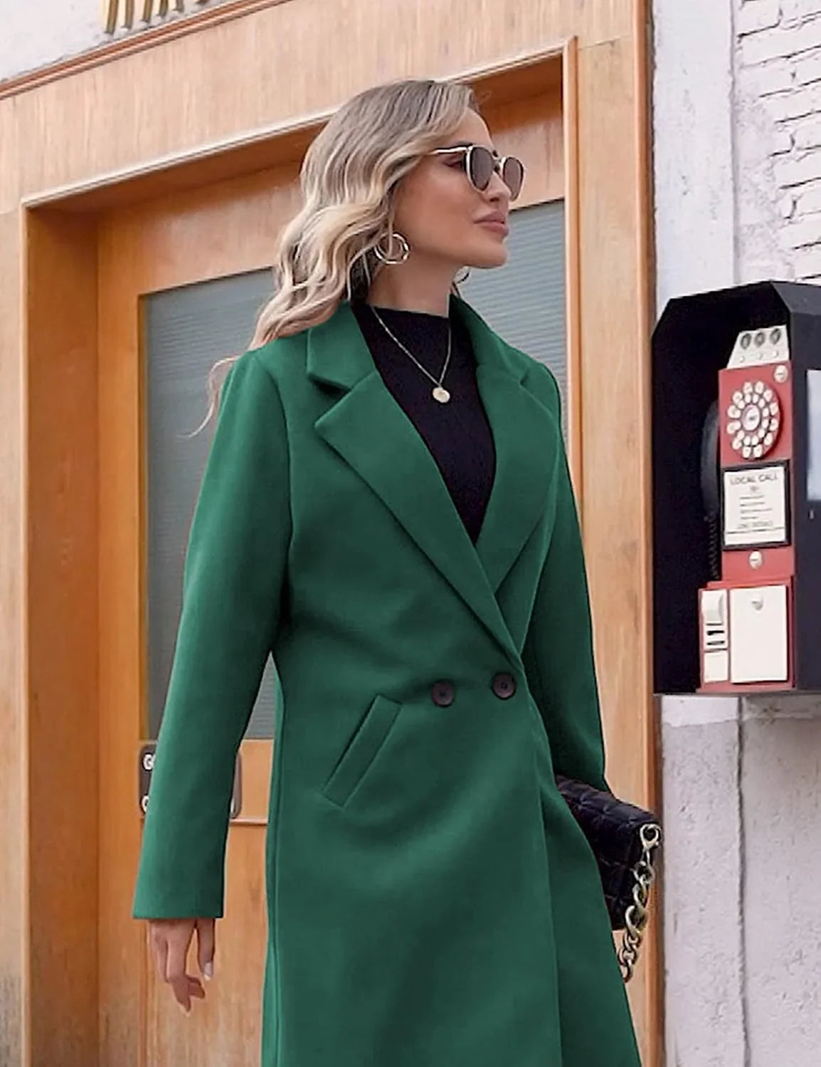 Avelqessa – Long Double-Breasted Coat with Notched Lapels