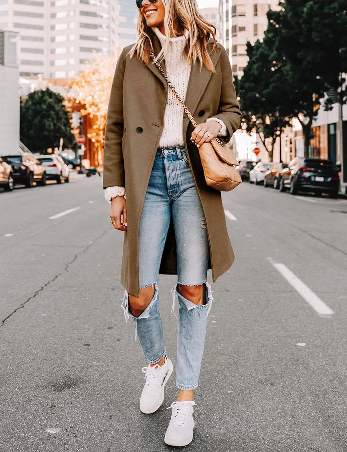 Avelqessa – Long Double-Breasted Coat with Notched Lapels