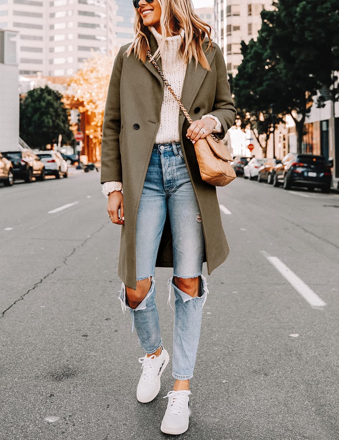 Avelqessa – Long Double-Breasted Coat with Notched Lapels