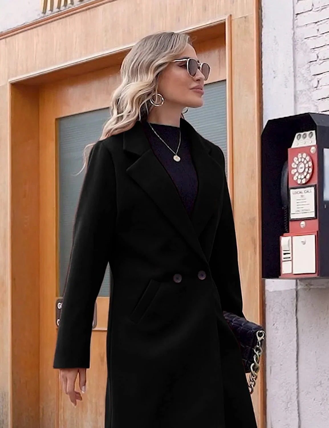 Avelqessa – Long Double-Breasted Coat with Notched Lapels