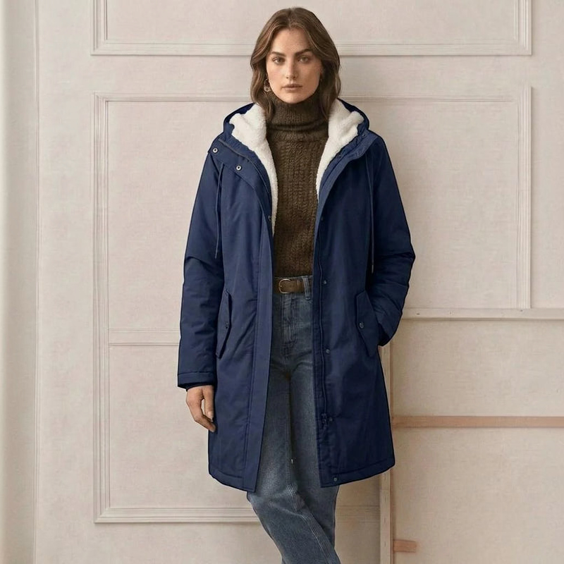 Qelvaris – Parka hasta medio muslo con capucha fija y cintura estructurada