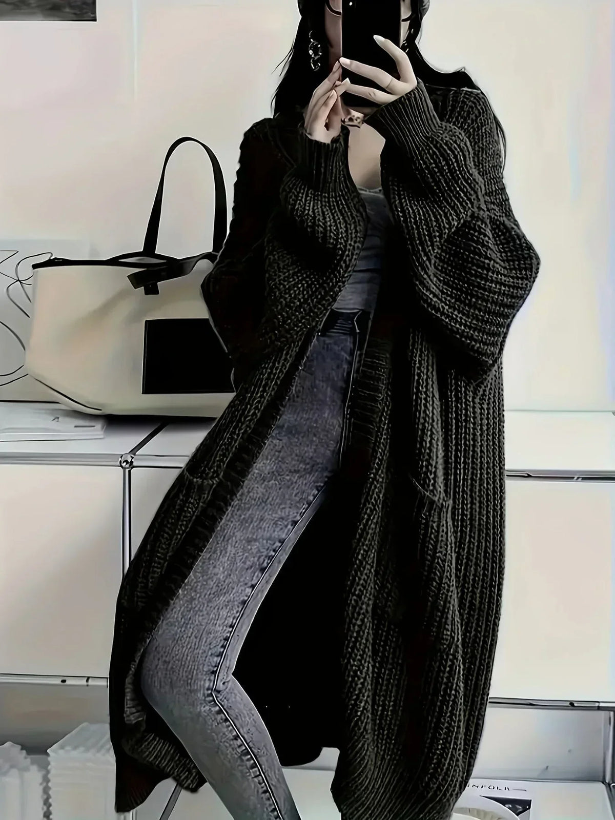 Threadly - Women's Long Cable Knit Cardigan with Round Neck