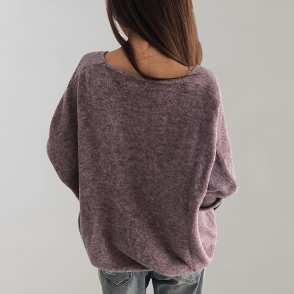 Isla – Oversize sweter z dekoltem w serek i długimi rękawami