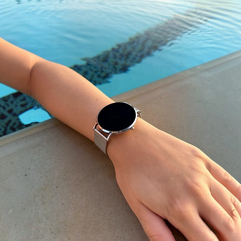 Flora - Smartwatch com design elegante e funcionalidades avançadas