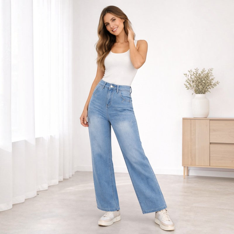 Chloe - Wide Leg Jeans with High Waist Design