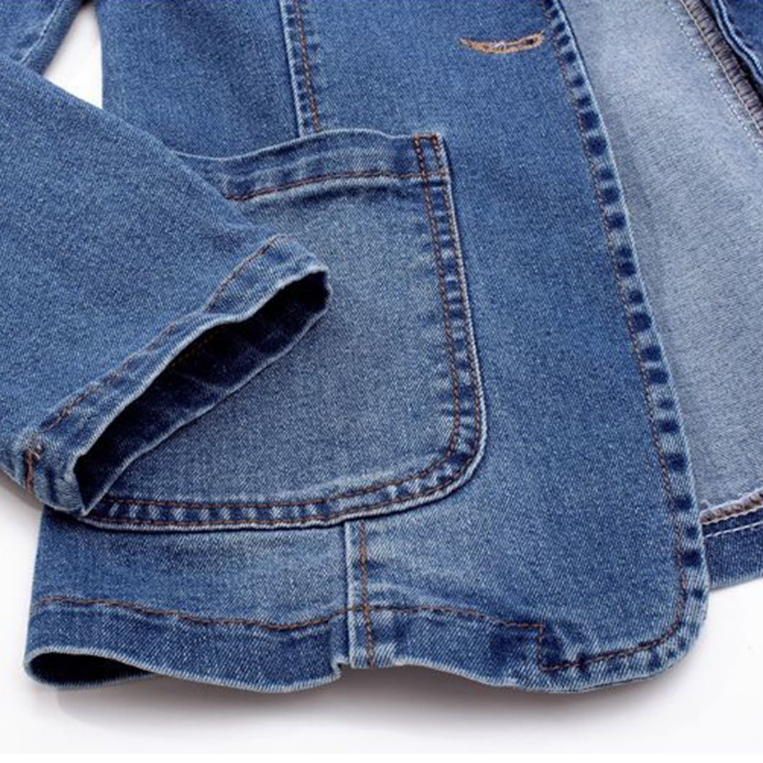 Isla - Elegancka kurtka jeansowa z zapięciem na guziki z przodu