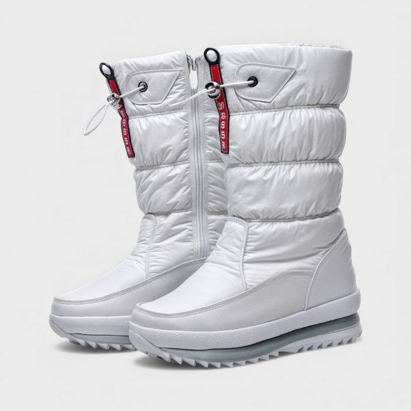 Adriana – Non-Slip Boots with Round Toe and Lace-Up Closure