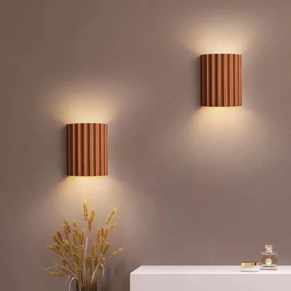 LuxaLicht - Lampade da Parete Moderne in Resina per Ambienti Contemporanei