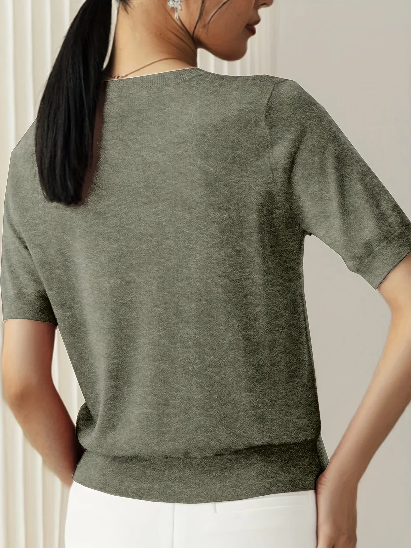 Luvora - Elegante maglione con maniche corte e scollo rotondo