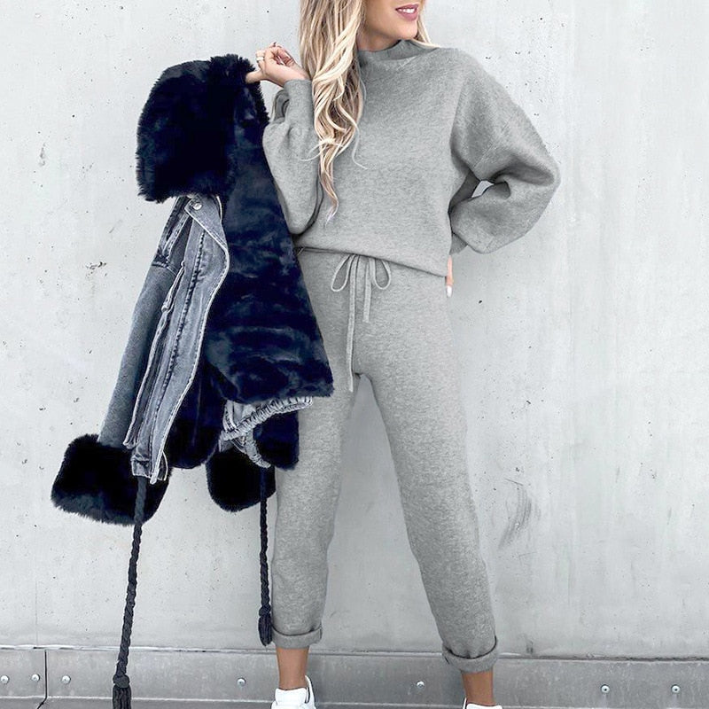 Luna – Set trendy din două piese cu pantaloni cu talie reglabilă și top cu mâneci lungi