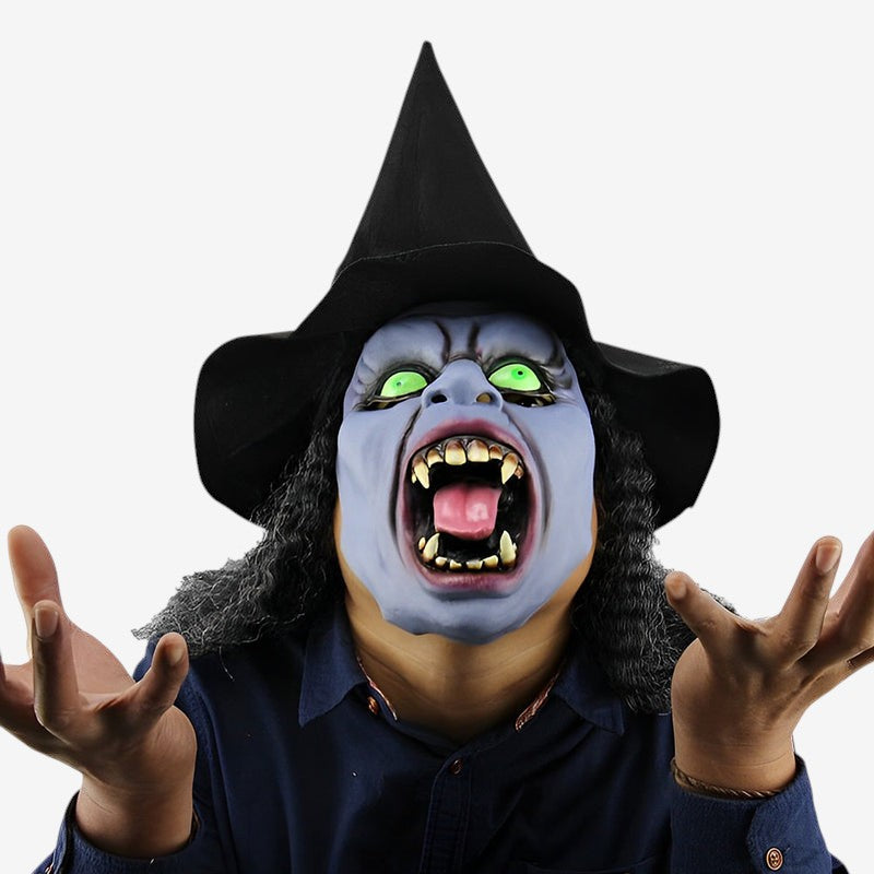 Realistyczna maska starego mężczyzny na Halloween