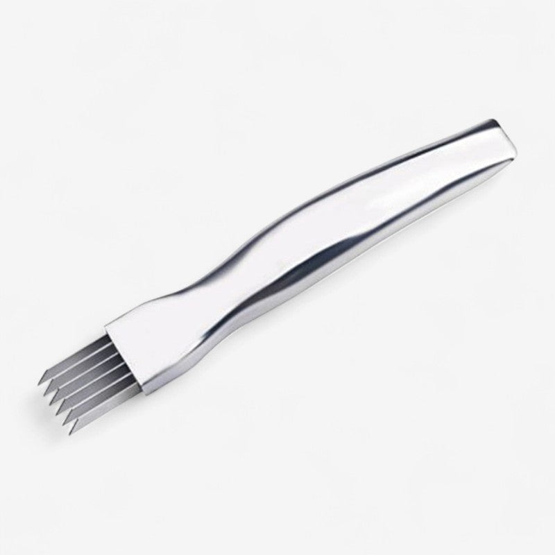 SliceMate – Nerezový kráječ cibule s designem 6 čepelí