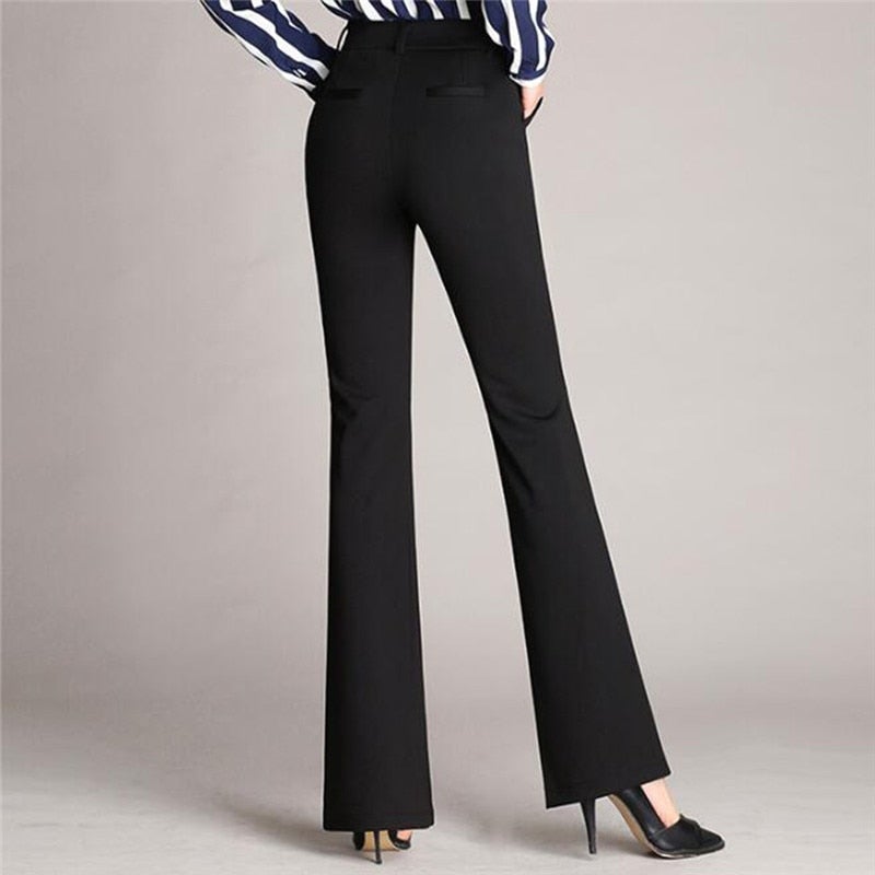 Mila – Pantalon évasé taille haute avec poches latérales