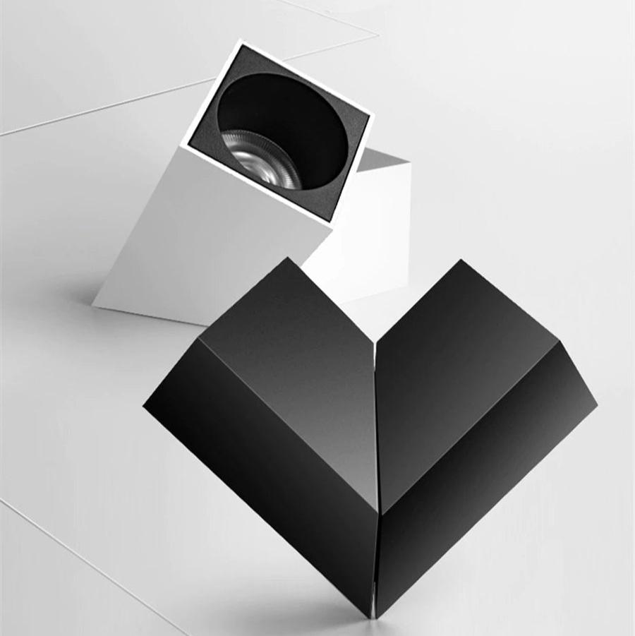 CubeGlow - Adjustable square downlight for dynamic lighting